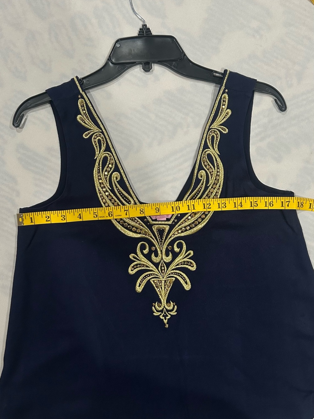 Lilly Pulitzer Navy Sleeveless V-Neck Top with Gold Embellishment - Picture 4 of 8